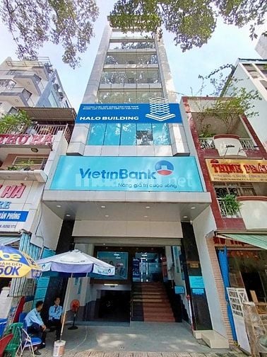 Cho thuê văn phòng sàn 110m2 view kính siêu hot khu vực Quận 3