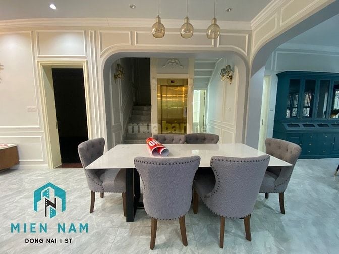 Cho thuê biệt thự full nội thất xịn xò thang máy 200m2 khu dân cư cao 