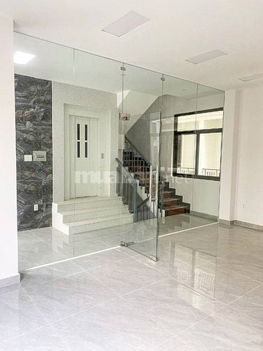 Cho thuê căn nhà phố siêu đẹp, nhà mới 100%, khu nhà phố vinhomes 