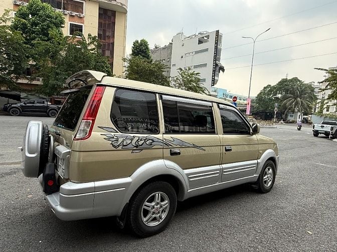 Cần bán xe Mitsubishi Jolie bánh treo sx-2005 phung xăng điện tử