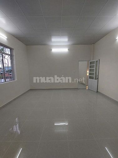 Cho thuê nhà nguyên căn 35 Lê Thị Kim, Xuân Thới Sơn, XD 300m2