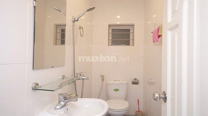 Cho thuê Cho thuê NR 4PN 5WC 120m2 tại Tô Ngọc Vân, 38 triệu, view đẹp