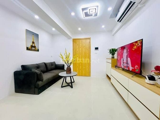 Nhà Đẹp Ở Luôn Nam Đồng, Đống Đa 60m, giá 2.85 tỷ.