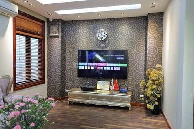 Cần cho thuê tòa nhà 5 tầng diện tích 1 tầng 90 m2, 4 phòng ngủ, 