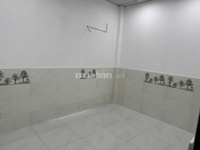 Cho thuê nhà hẻm 6m Hậu Giang P.11 Quận 6 giá 16 triệu – 125m2 