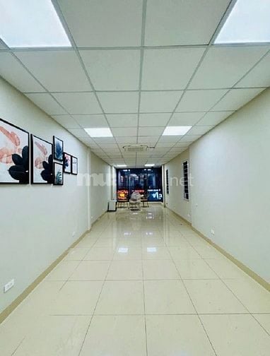 Bán nhà mặt phố Phạm Hồng Thái, DT 55 m2 x 7 tầng thang máy thông sàn 