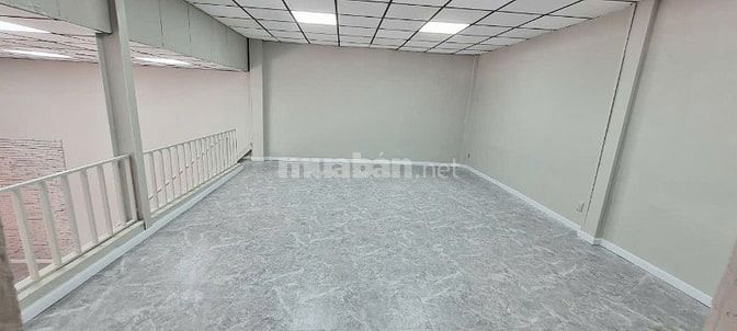 Cho thuê nhà MT Kinh Dương Vương P.12 Quận 6 giá 50 triệu – 102,5m2