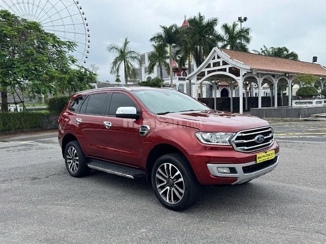 CHỈ 820TR SỞ HỮU NGAY XE FORD EVEREST TITANIUM 2019 – 1 CHỦ