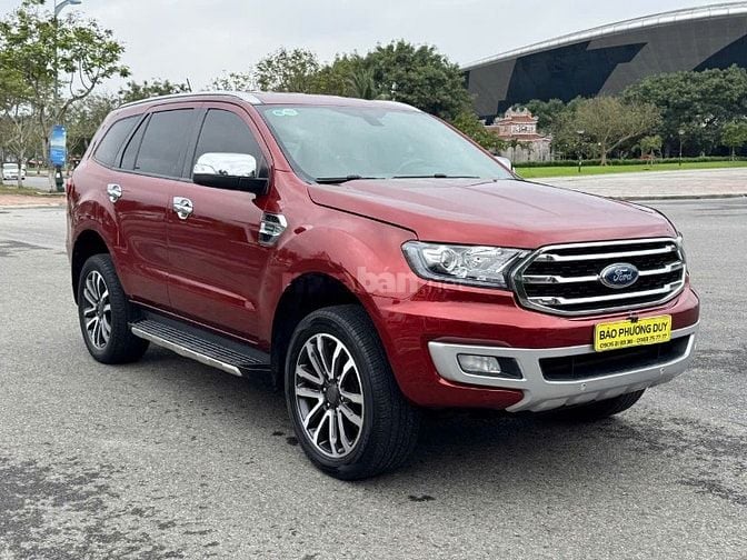 CHỈ 820TR SỞ HỮU NGAY XE FORD EVEREST TITANIUM 2019 – 1 CHỦ