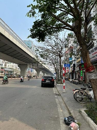 NHÀ CẤP 4 MẶT PHỐ-KINH DOANH-LÔ GÓC QUẬN HAI BÀ TRƯNG 