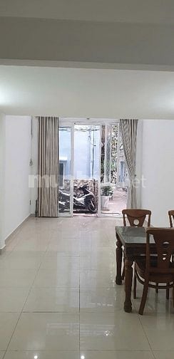 Bán nhà hẻm Nguyễn Thị Minh Khai, Phường 6, Quận 3, 3,6x11m