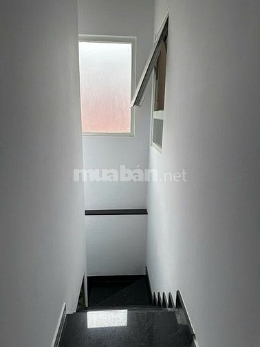 Bán nhà hẻm 4m Lê Hồng Phong P.3 Quận 5 giá 4,6 tỷ - 29,4m².