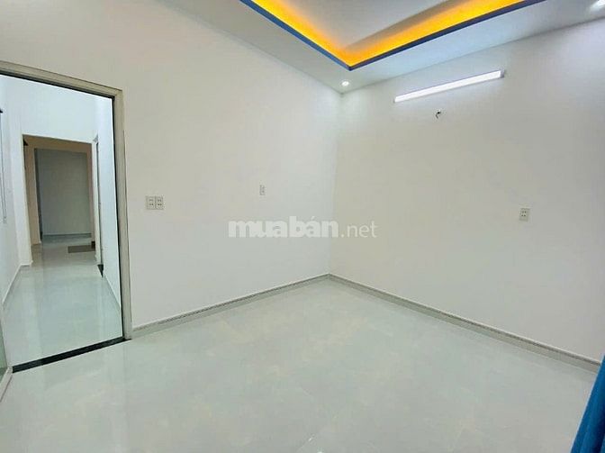 Nhà đẹp mới 5,5m x15m 3pn 2wc vào ở ngay