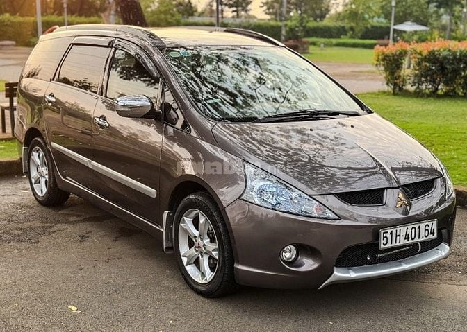 Bán ôtô Mitsubishi Grandis 2.4 Mivec, sản xuất 12.2011 cuối đời 