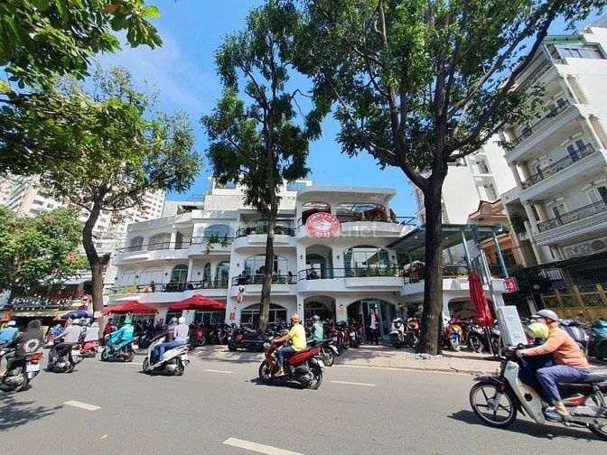 Bán nhà 964 Trường Sa, Quận 3–Hợp đồng thuê 160 triệu/tháng giá 80 tỷ