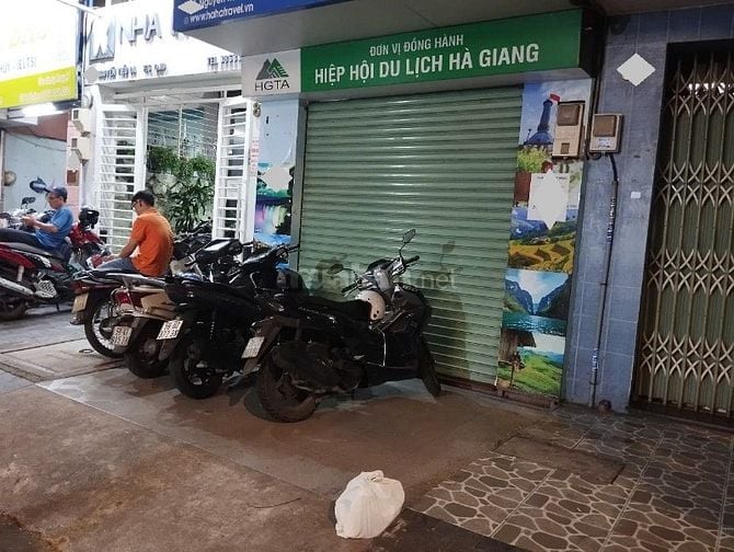 Cho thuê Mặt bằng MT Nguyễn Tiểu La P.5 Quận 10 giá 20 triệu – 49m2