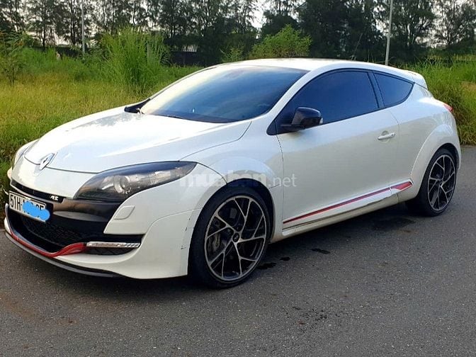 Chính chủ bán xe thể thao 2 cửa. Renault Megane RS.