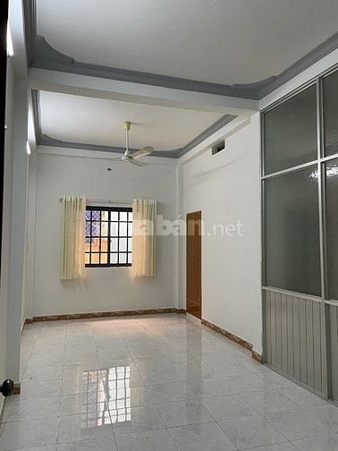 Cho thuê nhà riêng 190 Lò Siêu, 25 triệu/m2, 244m2, 4PN, 6WC