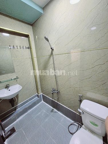 Chính chủ cho thuê phòng mới 30m2, 3.8tr, đủ nội thất, khu bếp riêng