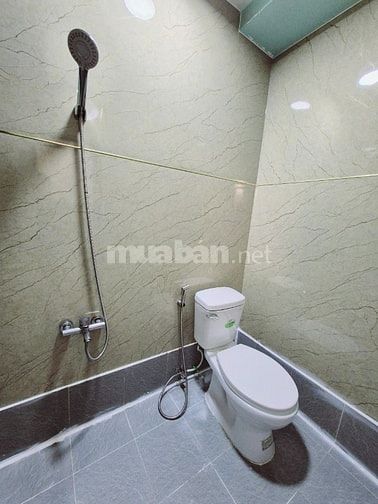 Chính chủ cho thuê phòng mới 30m2, 3.8tr, đủ nội thất, khu bếp riêng