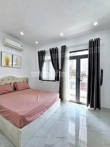 Chủ nhà nợ cần bán gấp nhà 1t1l Đường Văn Thân,q6,dt 60m2-sổ riêng