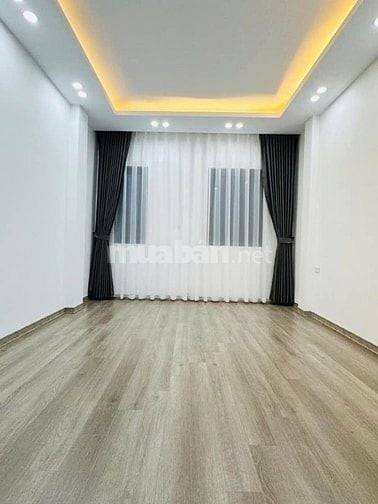 Bán Nhà Phố hồ tùng mậu, cầu giấy 90m2 6 tầng thang máy, 8.2 tỷ