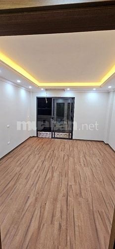 Bán Nhà Trương Định Hoàng Mai 36m 5 tầng Mới Không Quy Hoạch 6 tỷ 789