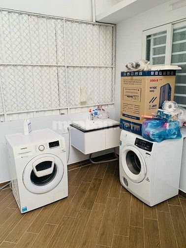 HẺM Ô TÔ " HUỲNH VĂN BÁNH" 50m2 5 TẦNG 4PN ĐẸP Ở NGAY- CHỈ HƠN 8 TỶ