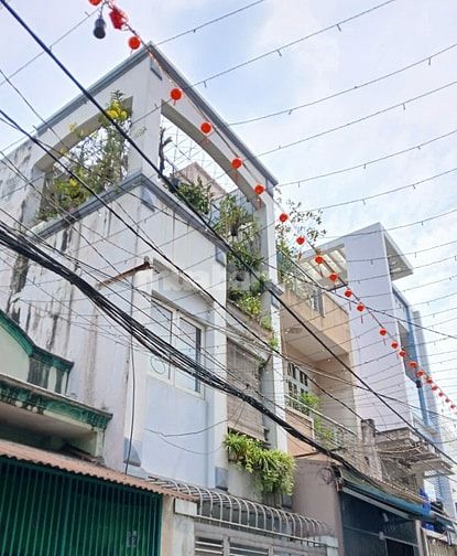 Nhà 4x15m ngay CÔNG VIÊN thông Hồng Bàng- Tân Hóa, Q11, hẻm xe tải