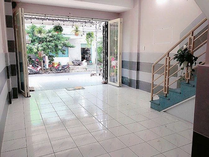 Shophouse CC Phú Lợi P7 Q8 2PN 2WC 80,7M  Mặt tiền nội bộ xe tải vi vu