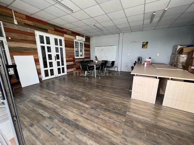 Cho thuê kho xưởng 1200m2 tại đường Liên Phường, Phú Hữu, Quận 9