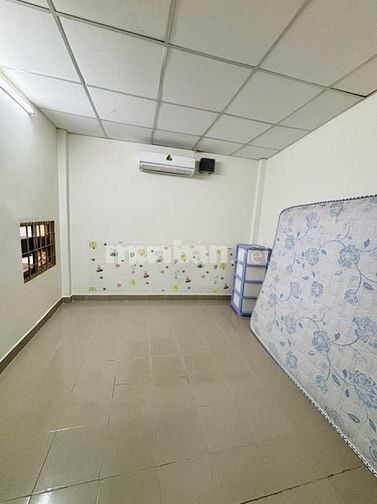 Bán nhà mặt tiền thụt Nguyễn Văn Công, P3, 20m2 ,2,45tỶ. 