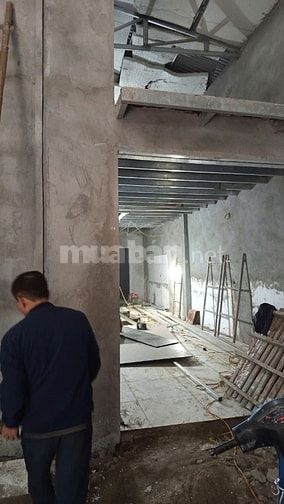 Cần bán nhà DT62m2, giá 2 tỷ 1, tại Đồng Nhân, Đông La, Hoài Đức, HN