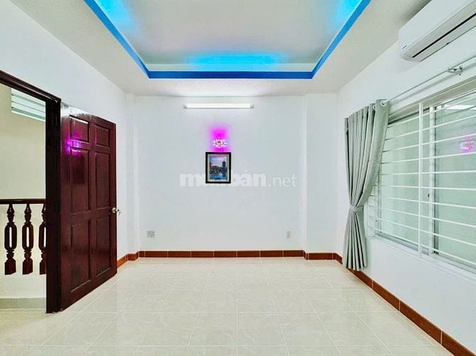 Bán Nhà Tăng Bạt Hổ, Bình Thạnh . Đường Xe Hơi 6m. 50m2 Giá 2 tỷ 400