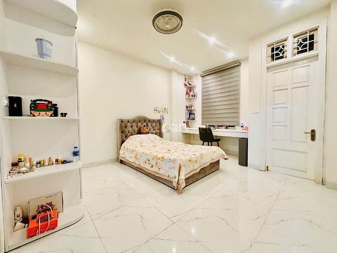 HIẾM! NHÀ 4 TẦNG, 40M2 PHỐ TÂY SƠN, LÔ GÓC, MẶT NGÕ ÔTÔ TRÁNH, 9,9 TỶ