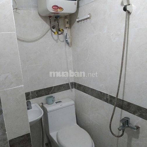 Cho thuê căn hộ chung cư mini tại ngõ phố Xã Đàn, 236 Đê La Thành nhỏ