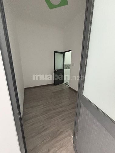 CHDV HUỲNH TẤN PHÁT Q7.160M2 CÓ 11 PHÒNG CHỈ 11TỶ . SỔ HỒNG 