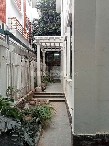 Chính chủ bán Biệt thự Làng Việt Kiều Châu Âu, Quận Hà Đông, 254.4m2