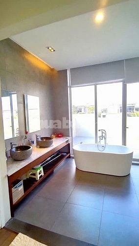 BÁN BIỆT THỰ RIVIERA COVE CÓ HỒ BƠI RIÊNG CĂN 600M2 