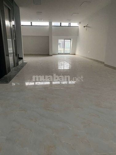 Cho thuê mặt bằng văn phòng, MT 7m, DT 91m2/ tại Him Lam Vạn Phúc