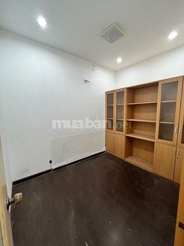 Cho thuê nhà mặt tiền 396 Nguyễn Thị Minh Khai | 120m2 | 55tr /tháng