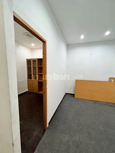 Cho thuê nhà mặt tiền 396 Nguyễn Thị Minh Khai | 120m2 | 55tr /tháng