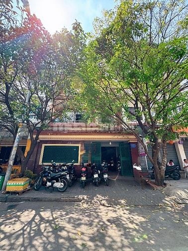 Bán Nhà Mặt Tiền Khu Phan Xích Long 8,2x16m - 36,9 Tỷ Nhà 3 Tầng ST