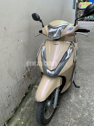 Honda Lead 2016 Màu Vàng - Chính Chủ, Biển Số TP