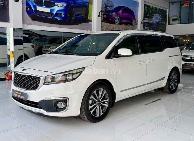 KIA SEDONA 2.2 DATH MÁY DẦU. MODEL 2018