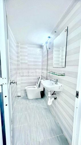 Vỡ nợ bán nhanh nhà Đ. Nguyễn Văn Bảo, Gò Vấp. 64m2 giá 965 triệu. Shr