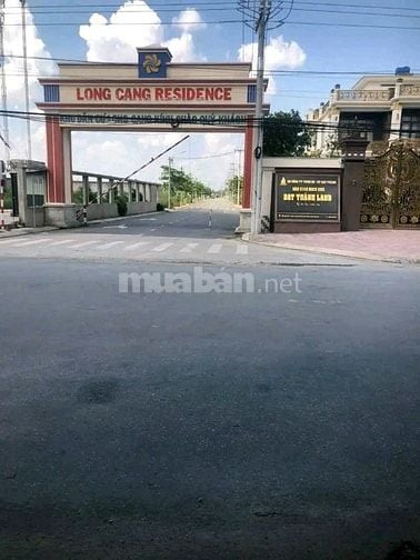 Cần bán đất khu Long Cang, dân cư và tiện ích đầy đủ