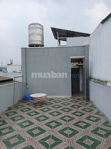 Nhà mặt tiền Khuông Việt 4m × 13m, 2 lầu, sân thượng, gần Đầm Sen.