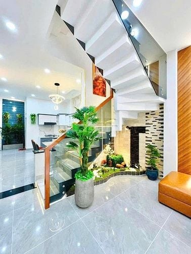 BÁN NHÀ QUẬN 1 - MẠC ĐĨNH CHI, dt: 65m2 GIÁ 4 TỶ 100. ĐƯỜNG 6M CÓ SHR