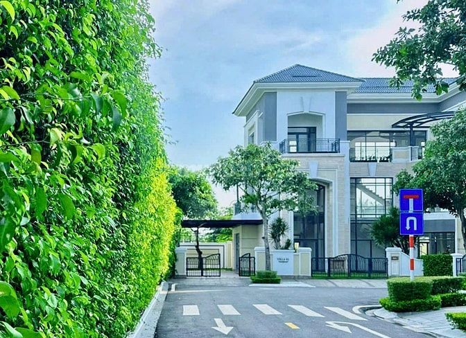 Biệt thự 527.5m2 Verosa Park - 56.9 tỷ - Sổ hồng công chứng ngay